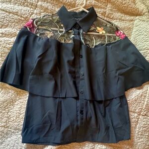 NWT Cape Blouse with Floral Embroidery Sz 4